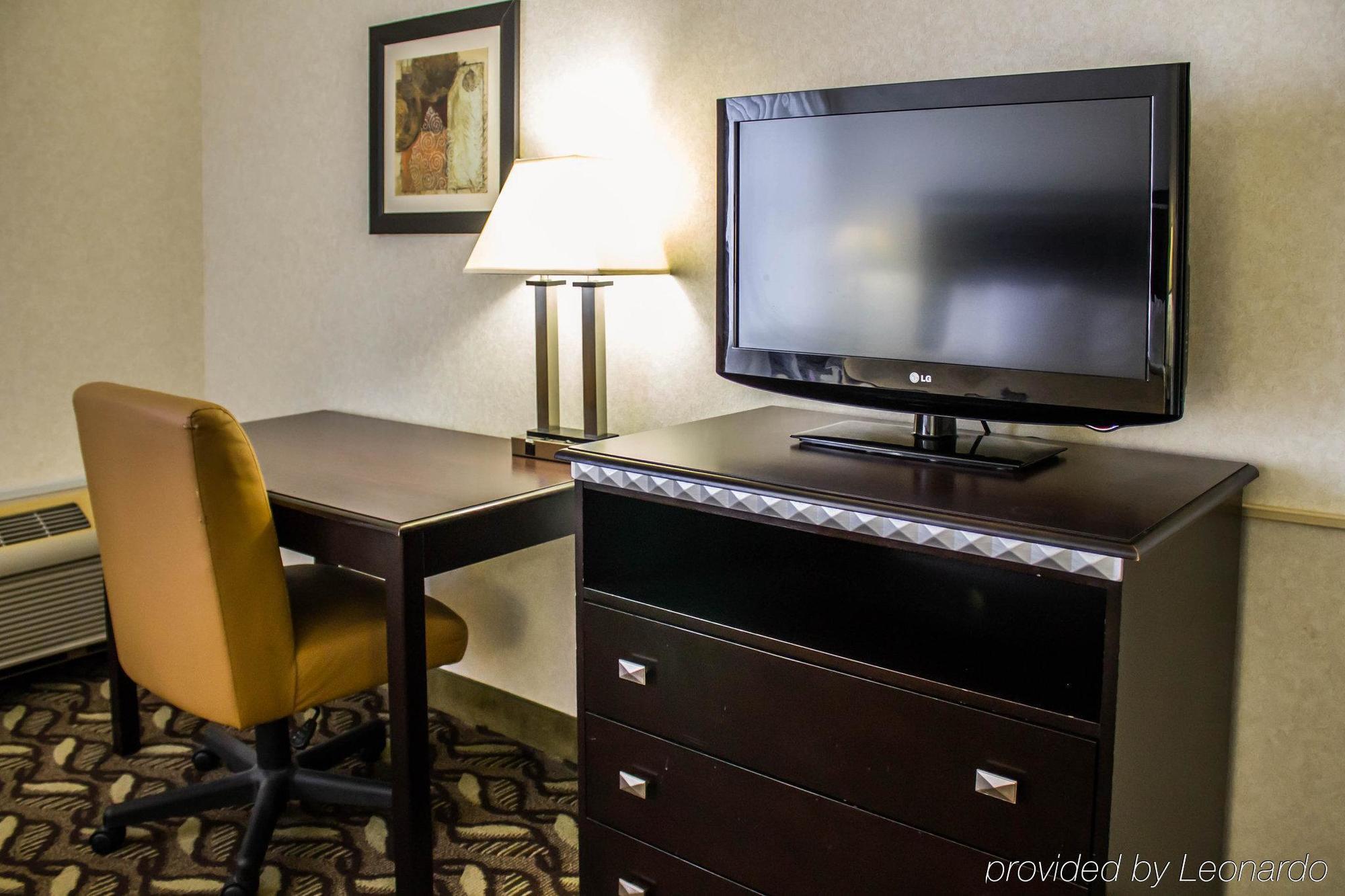 Quality Inn & Suites Mansfield Eksteriør bilde